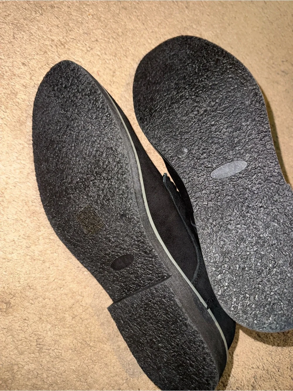 Men's Black Suede Chukka Boots - Sleek Lace-Up Design